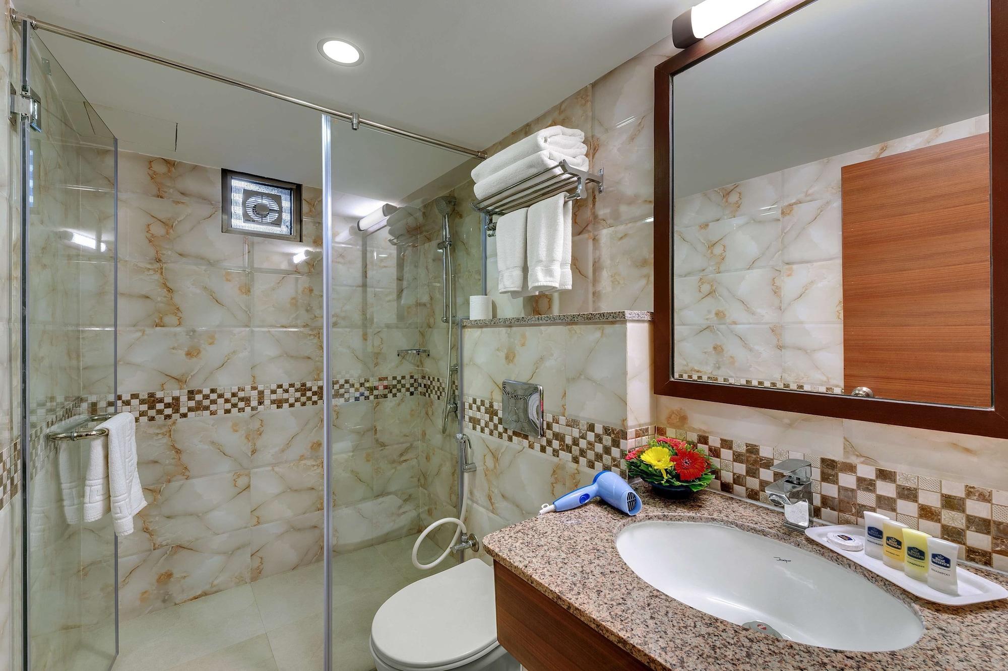 Best Western Alkapuri, ואדודרה מראה חיצוני תמונה