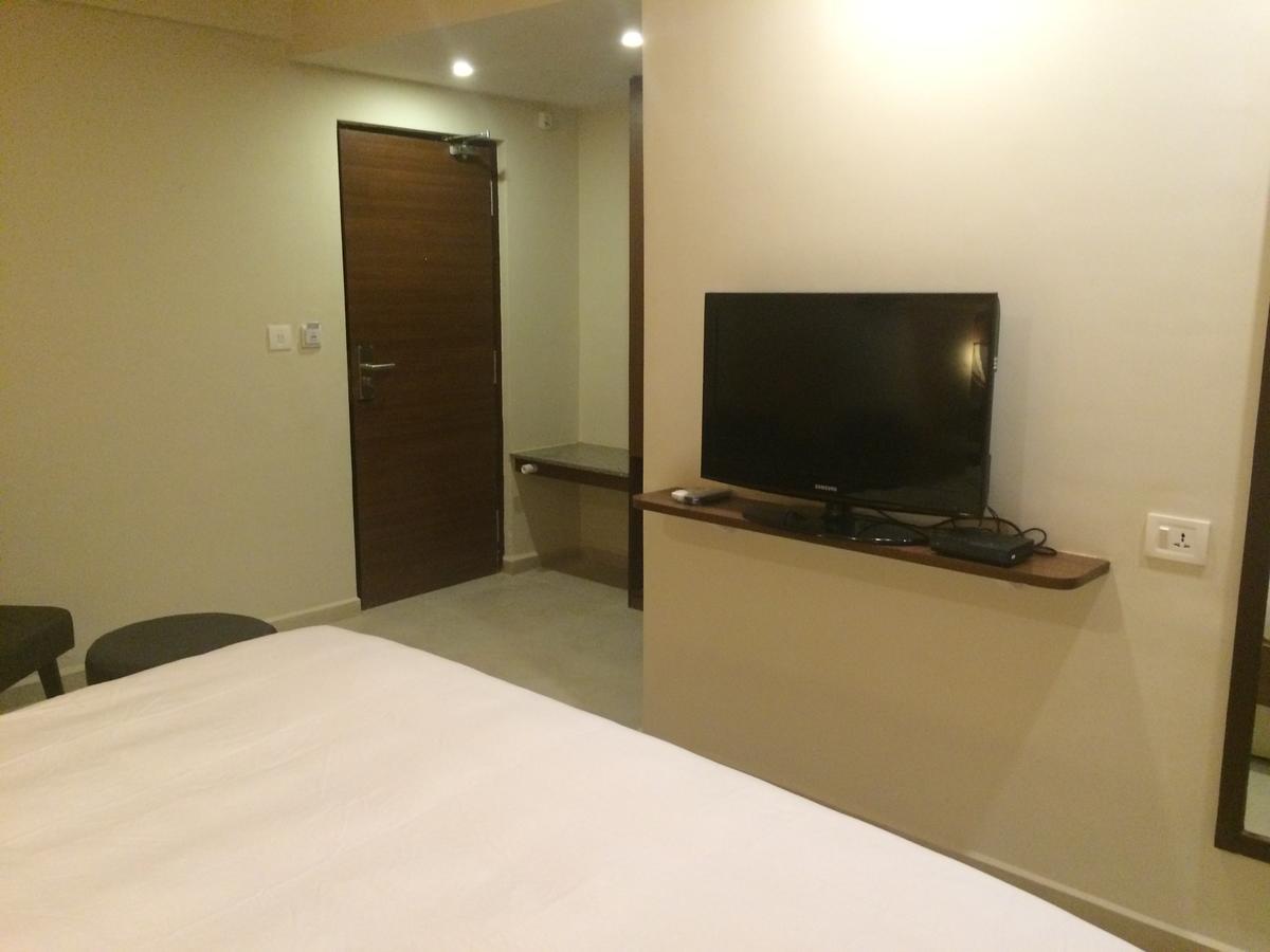 Best Western Alkapuri, ואדודרה מראה חיצוני תמונה