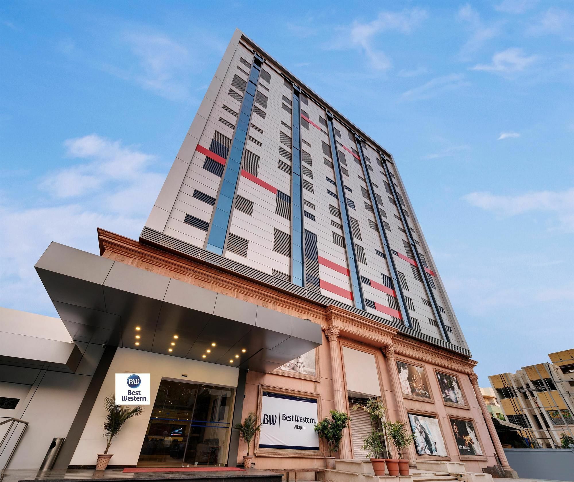 Best Western Alkapuri, ואדודרה מראה חיצוני תמונה